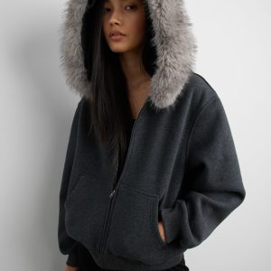 REMOVABLE FAUX FUR HOOD ZIP JACKET